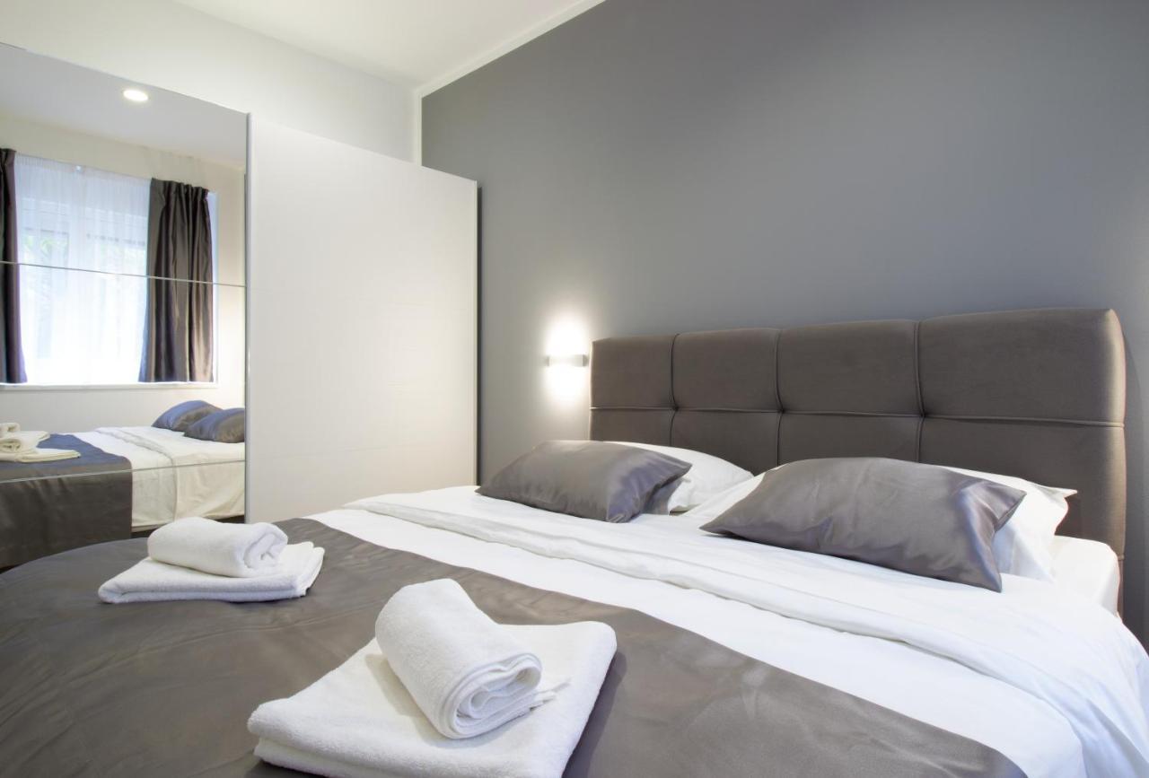 Split Urban Getaway Apartment Ngoại thất bức ảnh