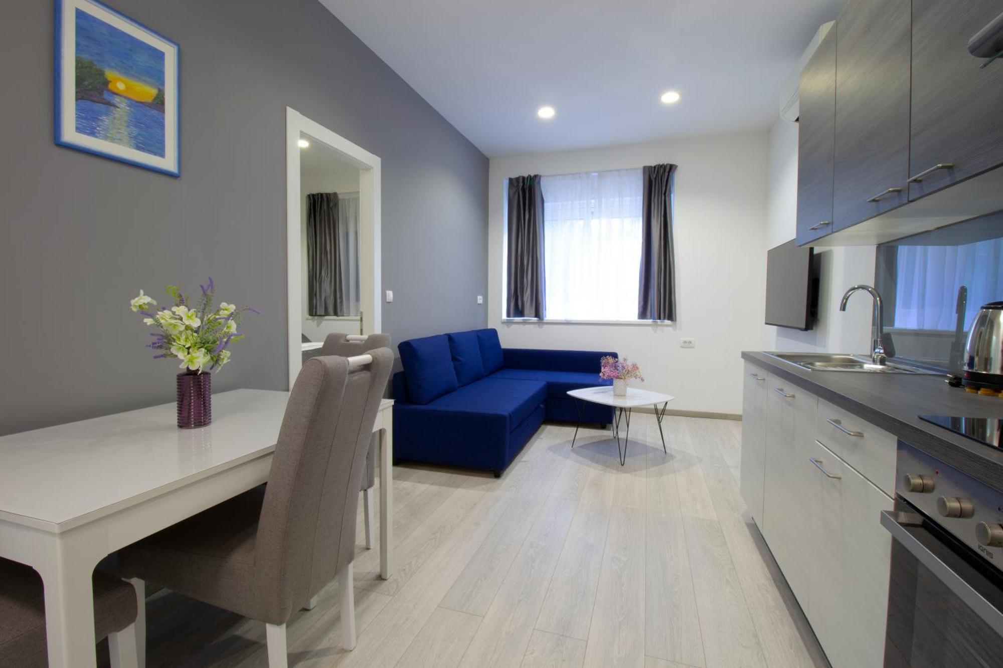 Split Urban Getaway Apartment Ngoại thất bức ảnh